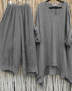 Ensemble deux pièces gris uni pour femme, col V ample.