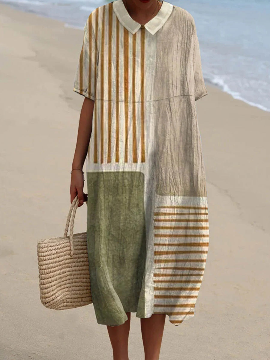 Kleid mit abstraktem geometrischem Muster, Rundhalsausschnitt und kurzen Ärmeln