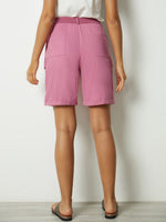 Short d'été décontracté à poches unies