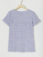 Lässiges, einfarbiges Kurzarm-T-Shirt mit V-Ausschnitt und Stickerei