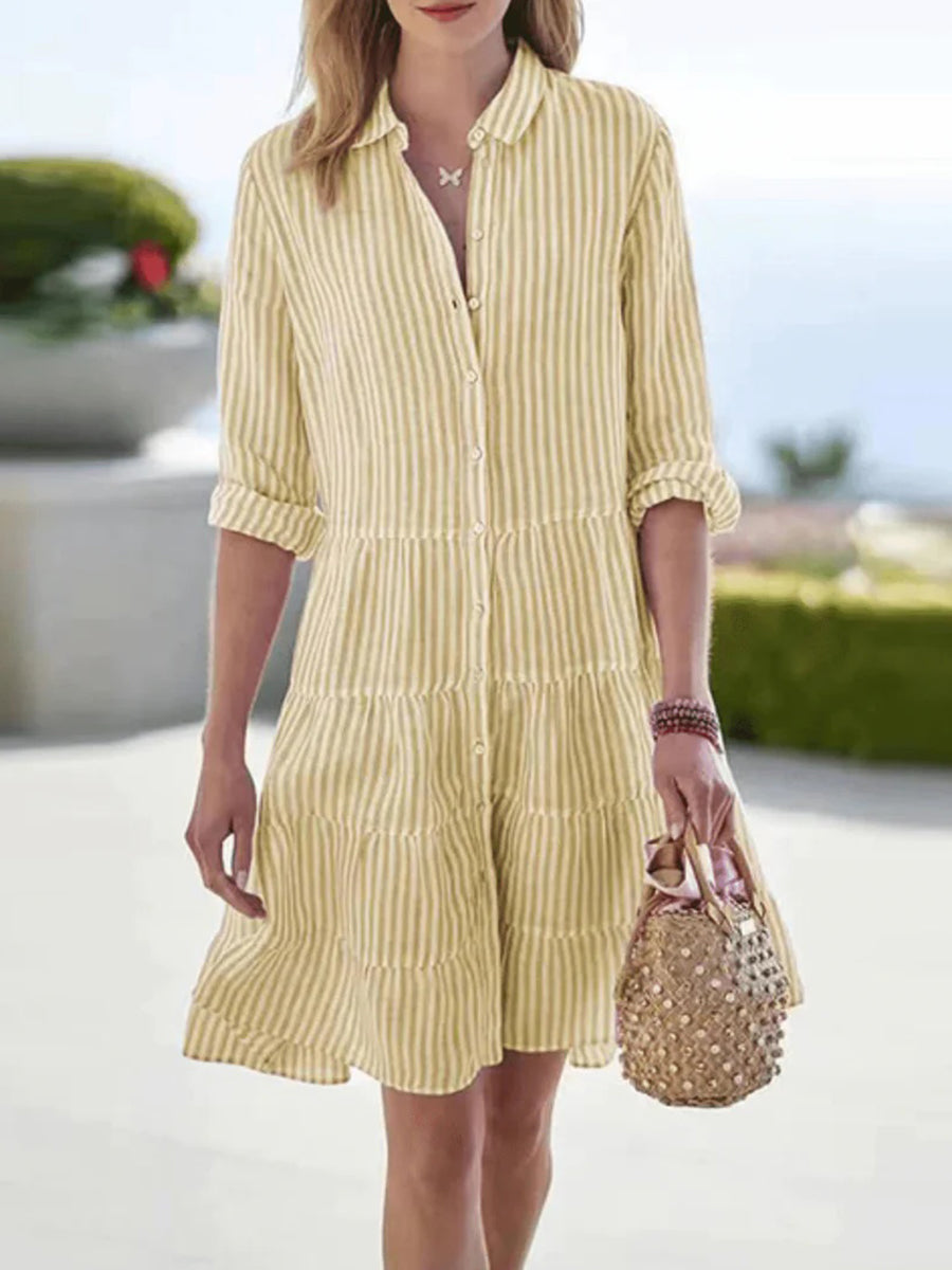 Lässiges, gestreiftes Sommerkleid mit Reverskragen und langen Ärmeln