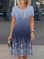 Blaues Minikleid mit kurzen Ärmeln und Rundhalsausschnitt