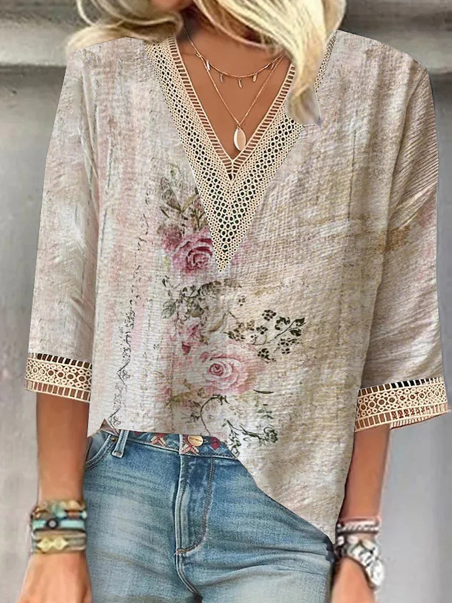Dreamy Floral Print V-neck 3/4 Sleeve Top