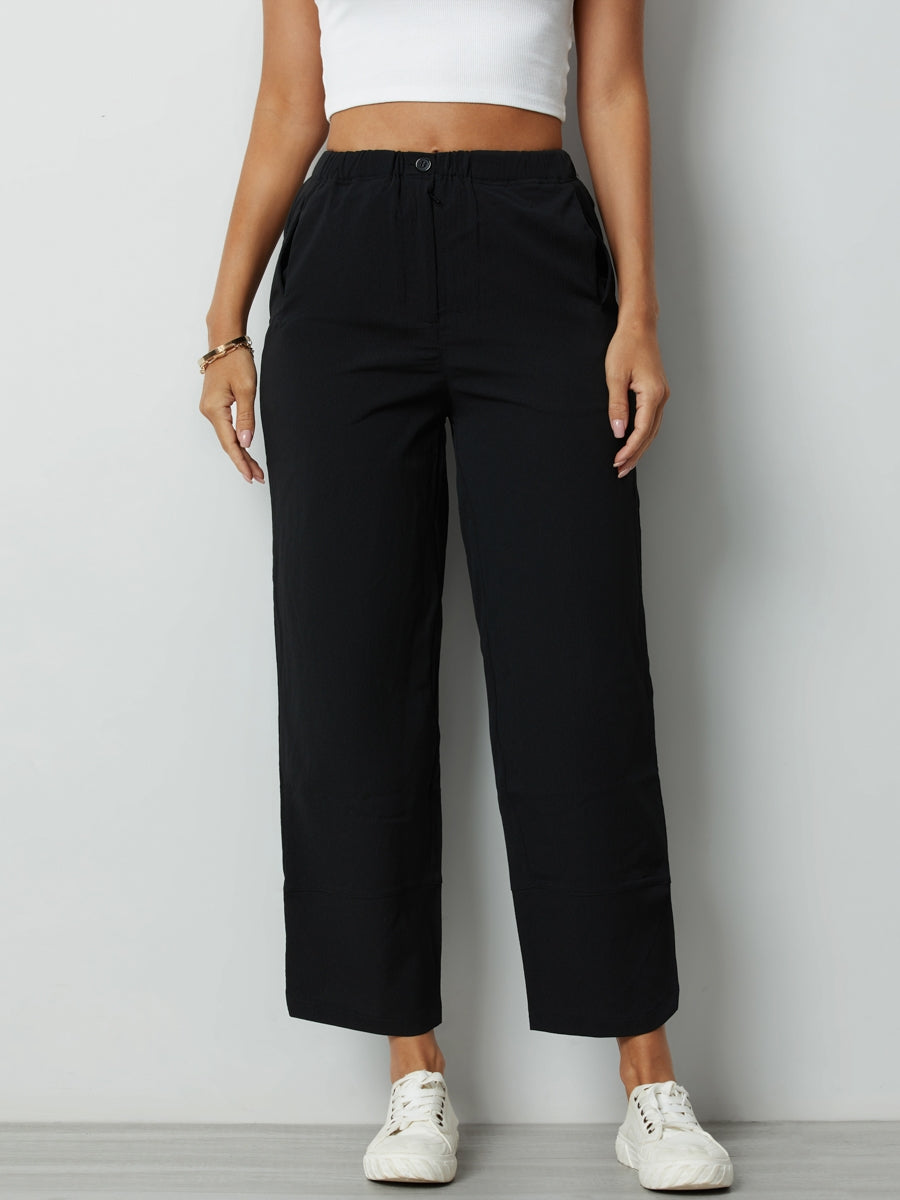 Freizeithose in Anthrazit mit Knöpfen und Taschen