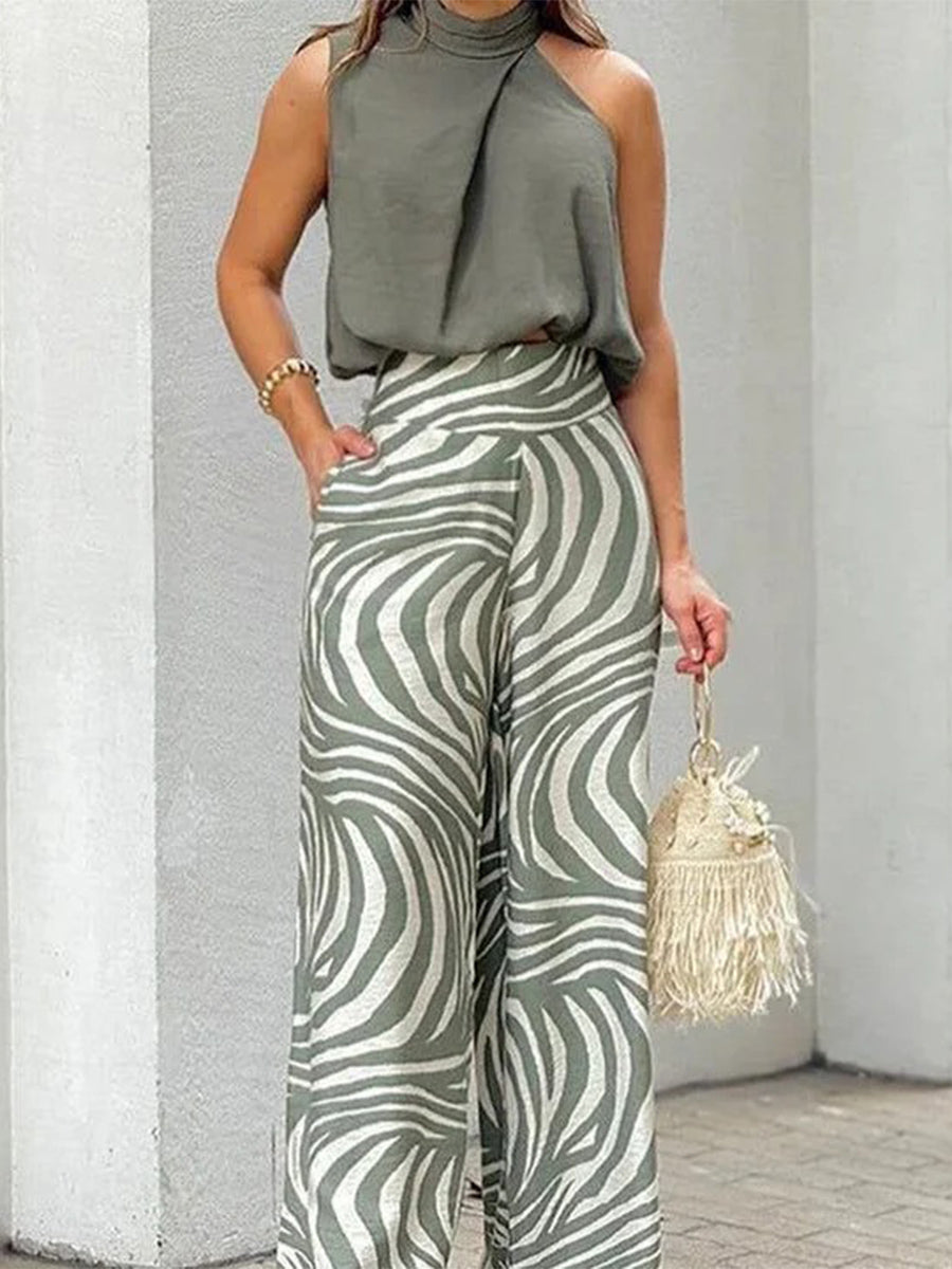 Grünes ärmelloses Zweiteiler-Set