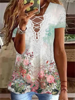 T-shirt décontracté à col en V et motif floral