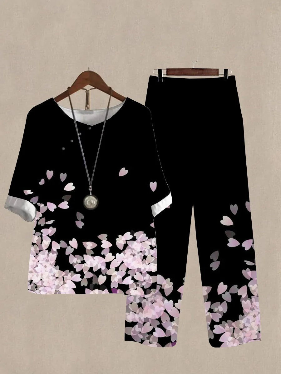 Schwarzer, lässiger, zweiteiliger Anzug mit Rundhalsausschnitt und Print für den Alltag