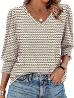 Haut populaire à col en V et manches 3/4