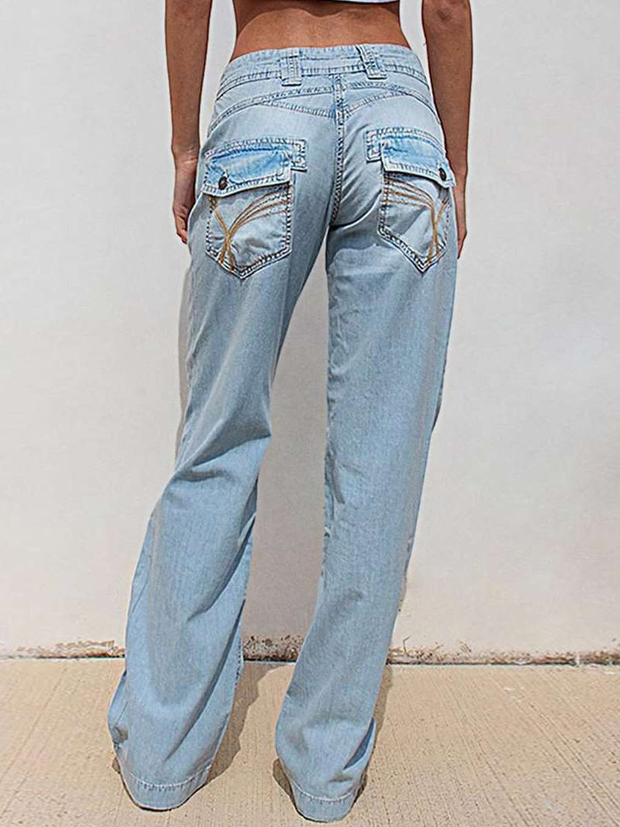 Jean stretch taille basse à jambes droites et détails de coutures