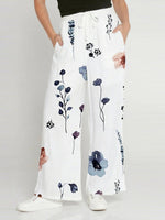 Lässige weiße Hose mit Seitentaschen