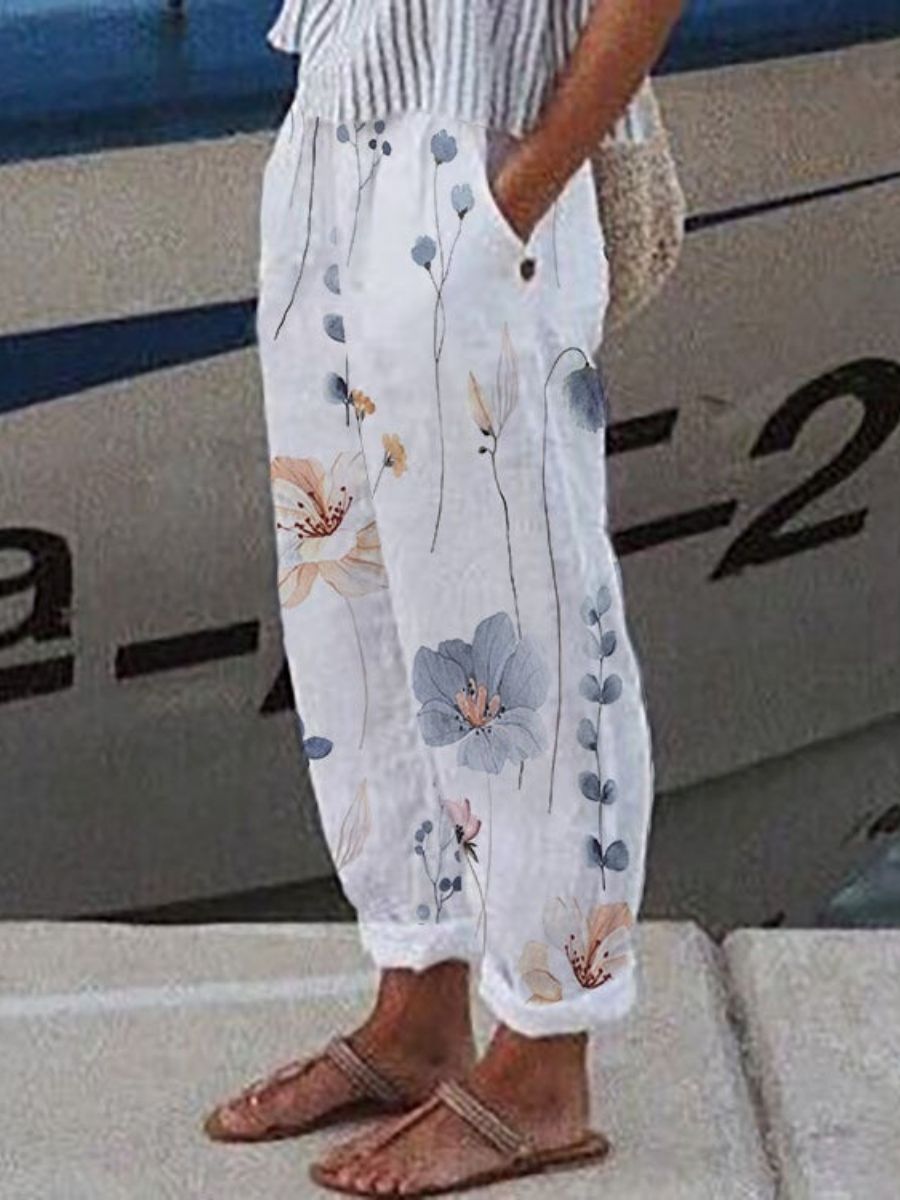 Women’s Casual Floral Print Cropped Pants with Elastic Waist