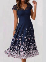 Robe midi bleue à imprimé floral tendance, col en V et manches courtes