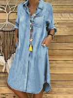 Lässiges, langärmeliges Midi-Hemdkleid mit Kragen und Tasche