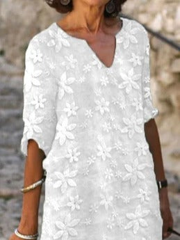 Women’s White Floral Lace V-Neck Half Sleeve Shift Dress