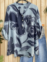 Blaues Langarmshirt mit V-Ausschnitt