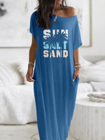 Maxikleid mit einzigartigem Buchstabenprint, kurzen Ärmeln und Seitentaschen