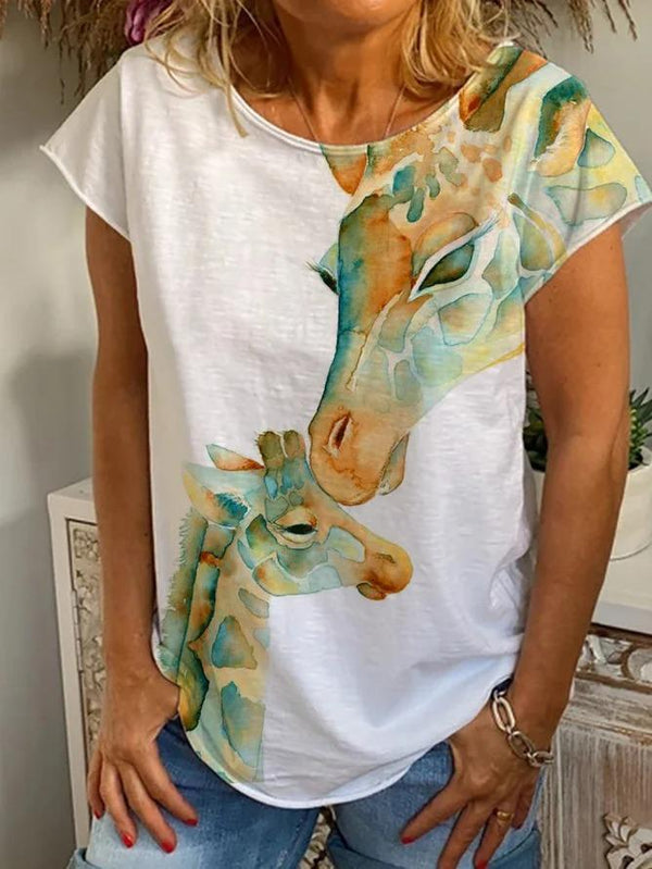 Short Sleeve Giraffe Printed T-Shirt