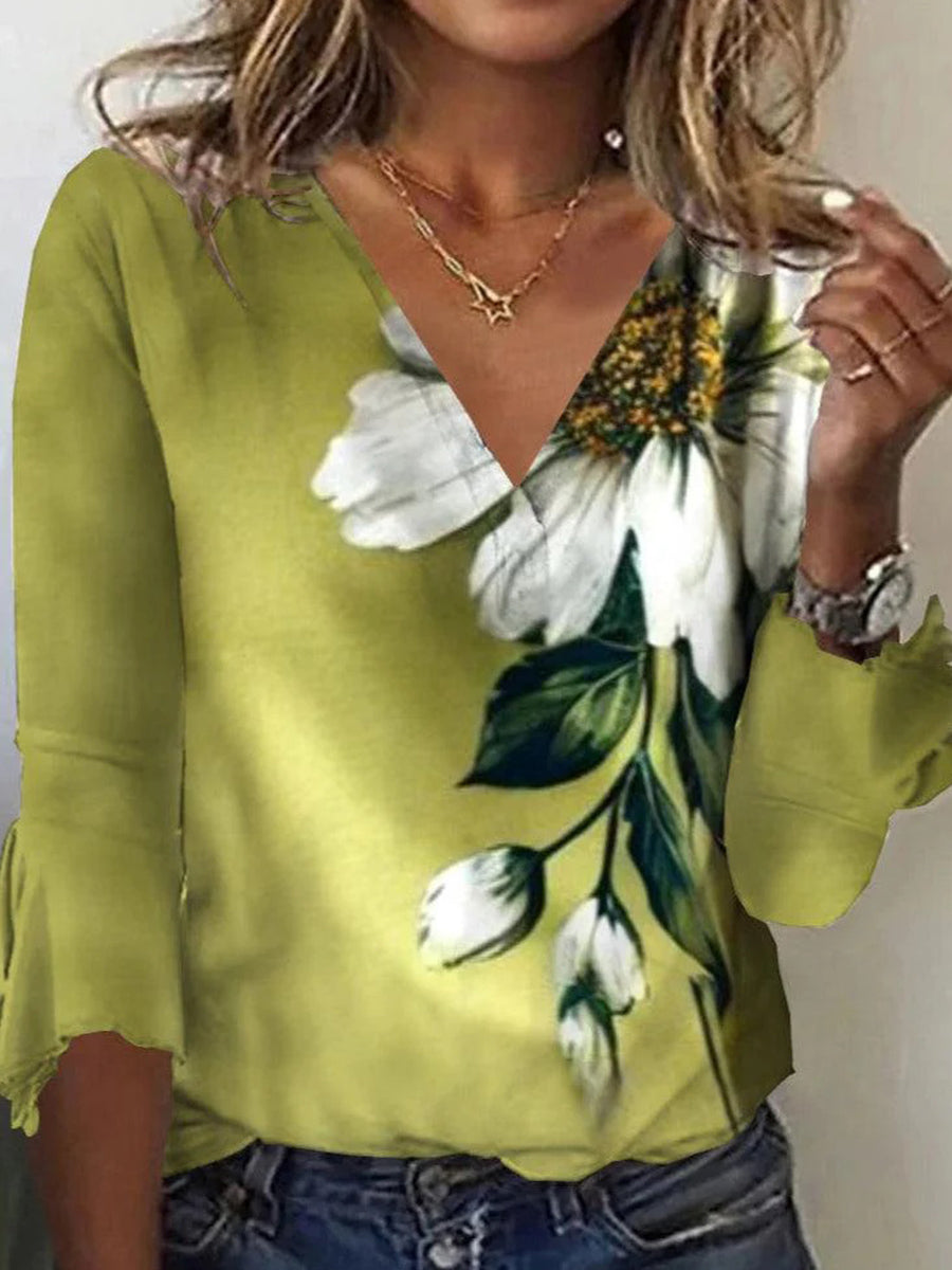 Fresh Green Floral Print V-neck 3/4 Sleeve Top
